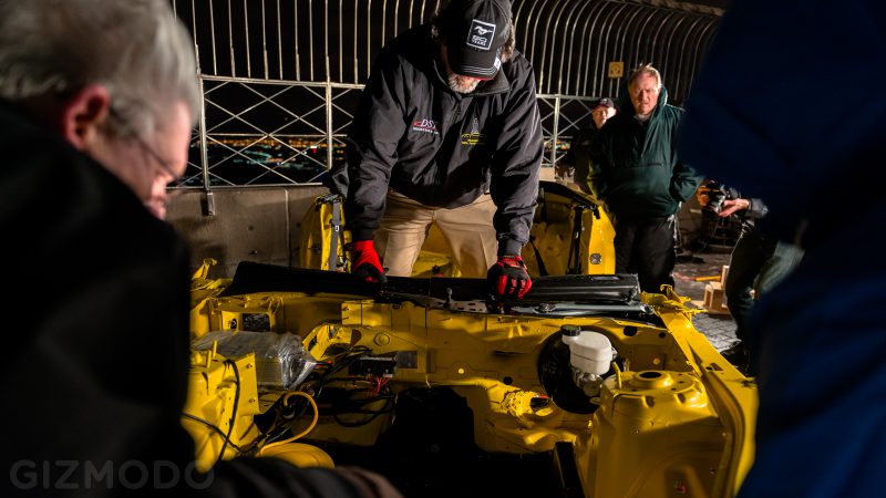 Illustration for article titled Ford Built A Mustang On Top Of The Empire State Building Last Night